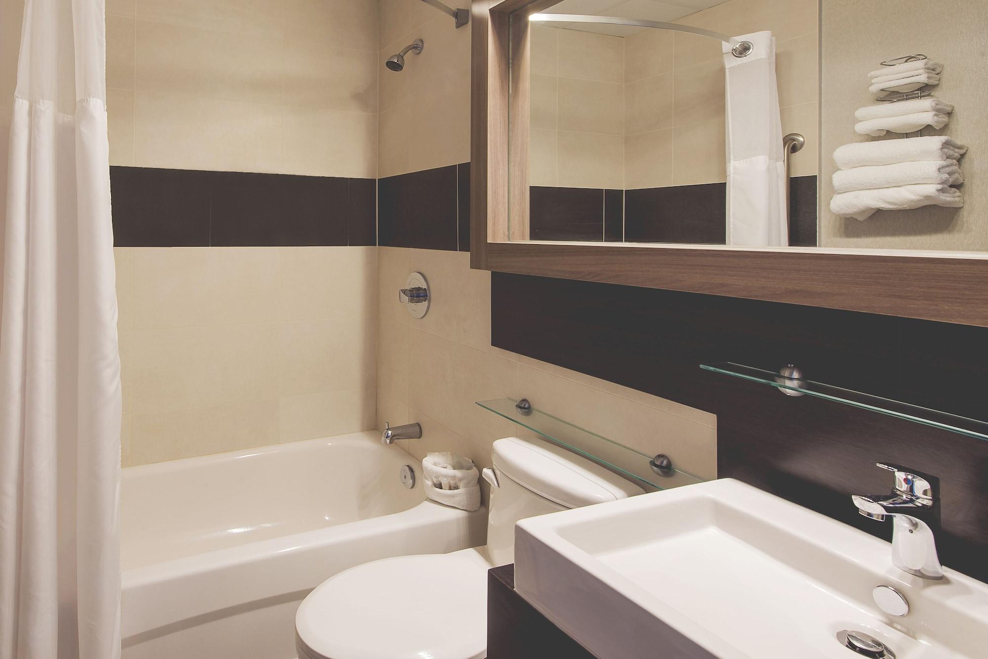 Hotel Continental Centre-Ville فال دور المظهر الخارجي الصورة